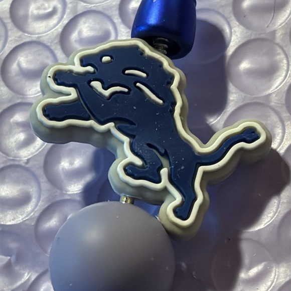 New handmade Detroit Lions ink pen 🖊️ focal bead very cute - Picture 6 of 6